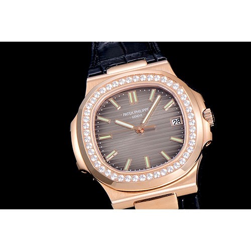 파텍필립 노틸러스-118 칼리버 57111R-001